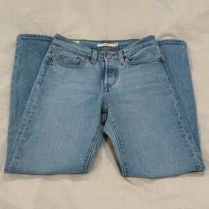 Levi’s Wedgie Icon Fit Ankle Jeans 24 Tango Light